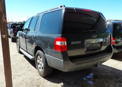 2007 Ford Expedition Xlt z USA, uszkodzony, nr VIN 1FMFU155X7LA06840